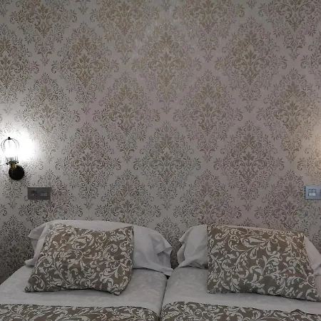 Juan Bravo Guest house 3*